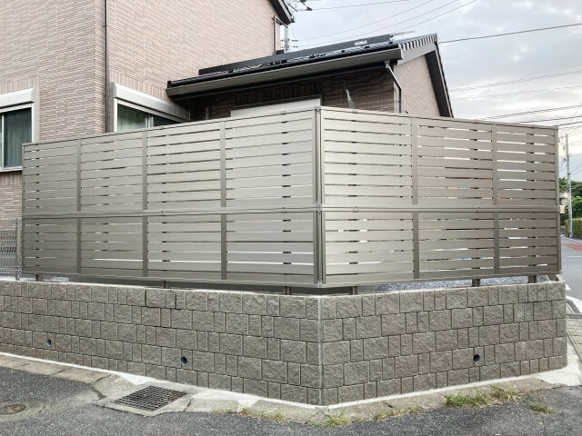 汚れ・色褪せに強い素材選びの基本